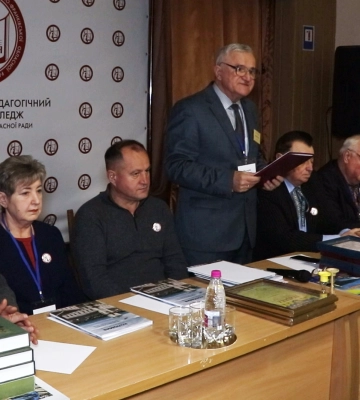 Світ побачив альбом «Письменники, краєзнавці, журналісти нашого міста» (відео)