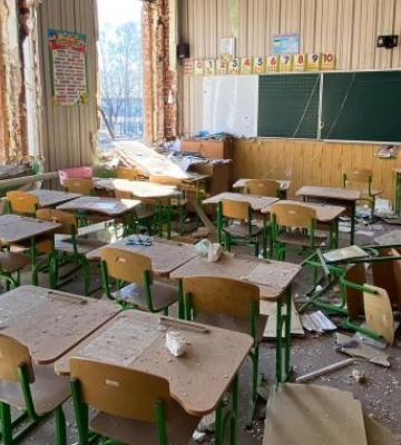 Пропагандисти — з Тюмені. Окупанти завозять на Луганщину вчителів з РФ — ЦНС