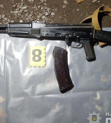 На Одещині правоохоронці затримали торговця зброєю