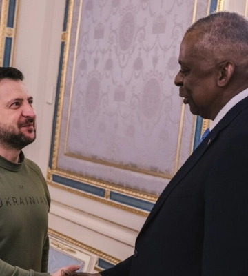 Глава Пентагону зустрівся із Зеленським у Києві