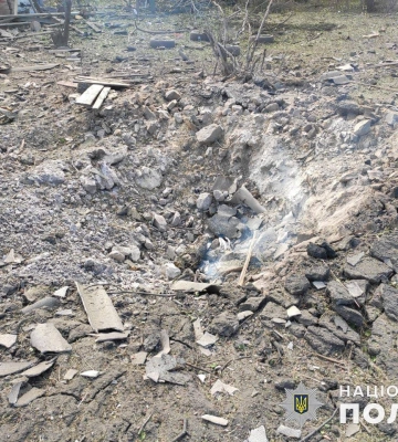 Вночі та зранку ворог обстріляв три громади