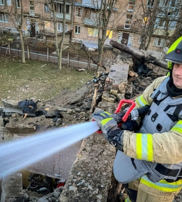 Масована атака російських окупантів на Київ: у КМВА показали наслідки ударів
