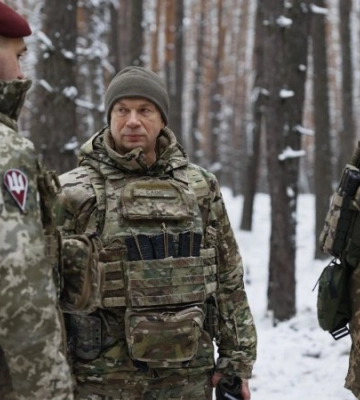 Сирський відвідав райони ведення бойових дій на Куп’янському та Бахмутському напрямках