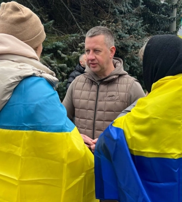 У Рівному секретар міськради зустрівся з учасниками акції на підтримку ЗСУ