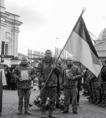 У Луцьку попрощалися з Героями Артемом Одінцовим та Олександром Бортніком