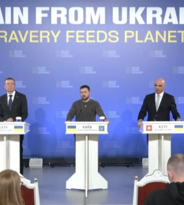 Рінкевичс показав, як він у Києві під час масованої атаки дронів перебував в укритті