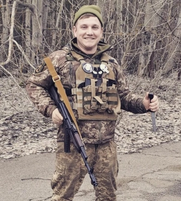 Сержант з Любешівщини на позивний Волинь отримав відзнаку від Залужного