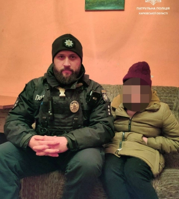 Школьница ушла из дома в Харькове на Салтовке, копы разыскали беглянку