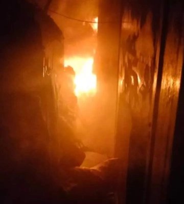 На пожежі у Дніпрі врятували дідуся