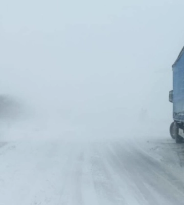 У Києві починають діяти обмеження на в&#039;їзд великогабаритного транспорту через снігопад