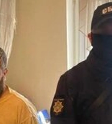 СБУ вручила подозрение киевскому блогеру, снимавшему провокационные стримы с военными