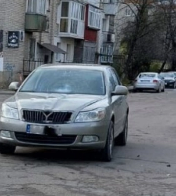 74-річний пенсіонер отримав травми внаслідок наїзду «Шкоди» у Бродах