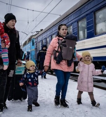 З початку обов’язкової евакуації з Донеччини у безпечні регіони виїхали понад 97 тисяч громадян, - Мінреінтеграції