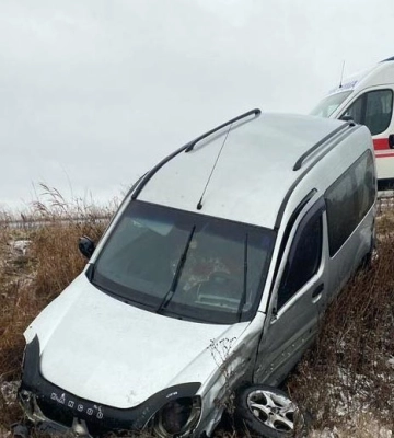 В аварії на Полтавщині зіткнулися три автівки