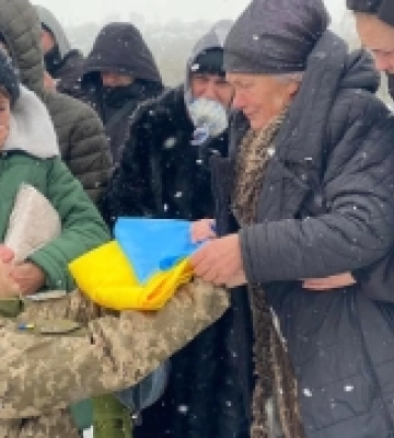 На Одещині провели в останню путь воїна В’ячеслава Садкова