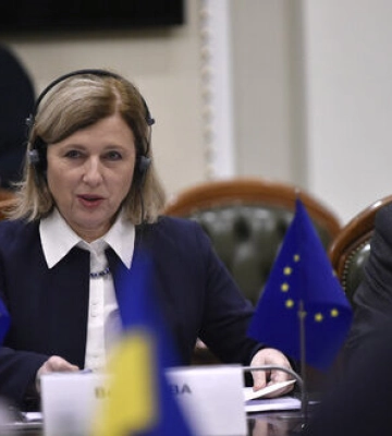 Віцепрезидентка Єврокомісії Юрова обговорила з депутатами ВР членство України в ЄС. ФОТО