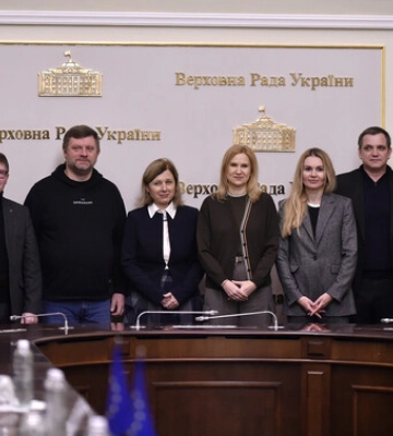 Віцепрезидентка Єврокомісії прибула до Києва обговорити вступ в ЄС
