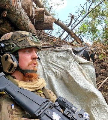 «Приходилось все вивчати на місці»: бойовий медик з Волині розповів про військовий досвід, поранення і що рятує у критичні моменти