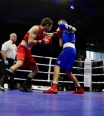 На Рівненщину приїхало три нагоди Чемпіонату України з боксу серед дорослих