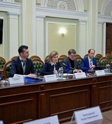 Вице-президент ЕК: Украина делает всё для усиления борьбы с коррупцией