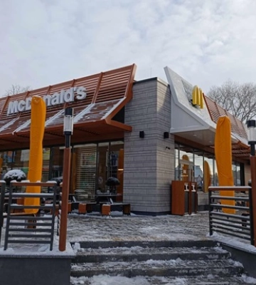 У Кpoпивницькoму почав працювати перший McDonald’s