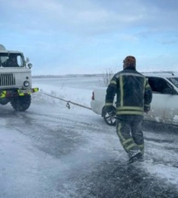 Стихия унесла жизни 10 человек, пострадали дети: в МВД рассказали о последствиях непогоды