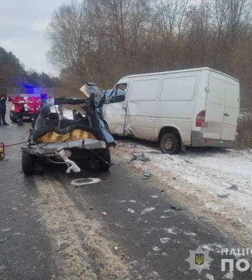 На Волині у жахливій аварії загинуло двоє людей. Фото