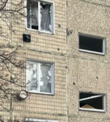 Ворог атакував п&#039;ятиповерхівку на Дніпропетровщині: є загиблий та постраждалі