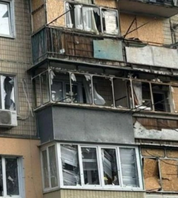 У Нікополі завершили обстеження на місці удару по п’ятиповерхівці