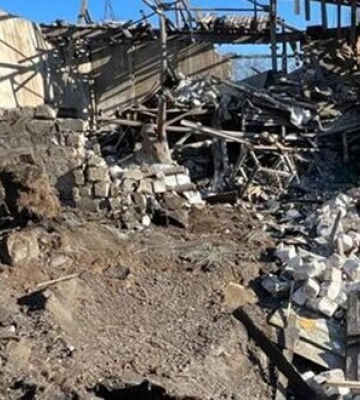 Окупанти атакували підприємство у Торецьку, поранено чотирьох жінок. ФОТО