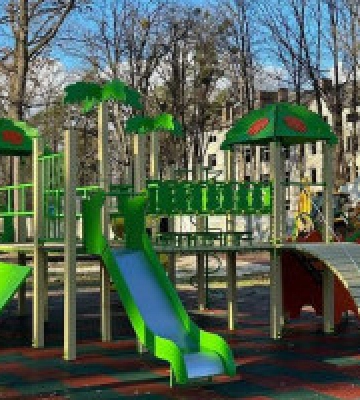Мальта подарувала дитячий майданчик Центру соцпідтримки дітей у Ворзелі