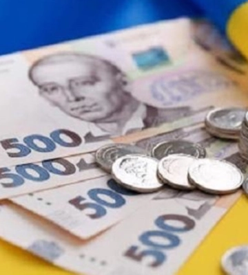 Підліток із Дніпра передав півмільйона гривень сім’ям загиблих героїв