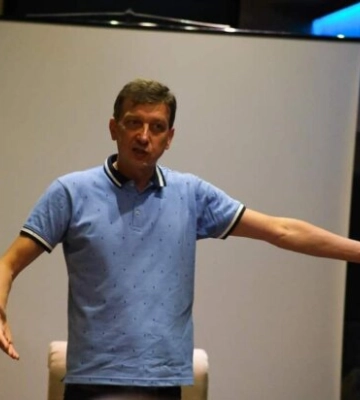 У Києві відбувся другий круглий стіл, де експерти розповіли, як об’єднати суспільство: «Влада буде чути»