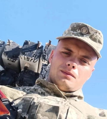Під Авдіївкою загинув військовий з Бугринської громади