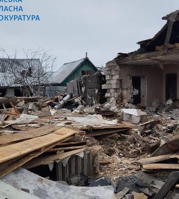 Троє загиблих та троє поранених – армія РФ обстріляла Середину-Буду на Сумщині