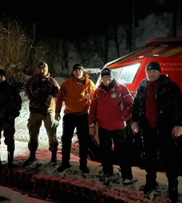 На Закарпатті у горах та вздовж Тиси прикордонники з рятувальниками шукали двох осіб