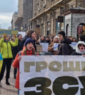Обласні центри витрачають на благоустрій втричі більше, ніж на оборону, – ЗМІ