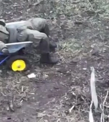 Воїни 53 ОМБр знищили техніку окупантів в районі села Водяне Донецької області. ВIДЕО