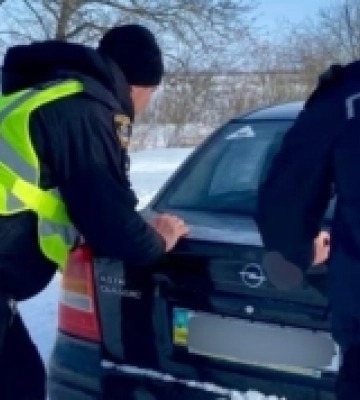 Правоохоронці допомогли мешканцям Миколаївщини під час непогоди