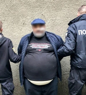 Поліцейські затримали закарпатця за підозрою в організації бійки, під час якої загинув чоловік
