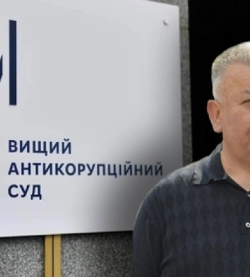Вніс застави 900 тисяч: підозрюваному в хабарництві депутату Волиньради продовжили запобіжний захід