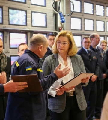Волинські вогнеборці отримали нову техніку від благодійників