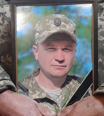 У Сумах попрощалися з воїном Олександром Коряковим