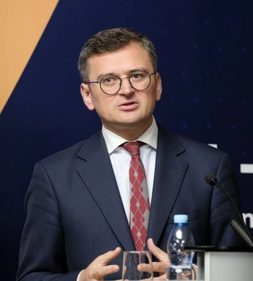 Украина получила 300 тысяч из обещанного Евросоюзом миллиона снарядов, - Кулеба