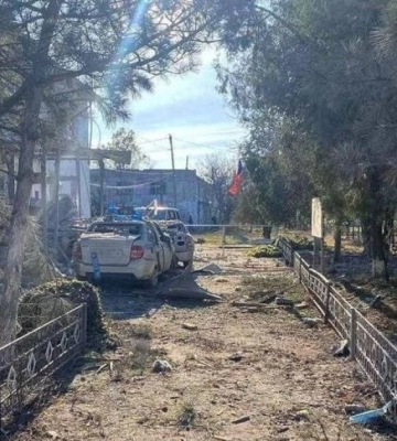Погибли чиновники: на оккупированной Херсонщине &quot;прилетело&quot; по врагу во время совещания