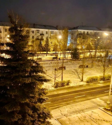У Краматорську продовжують підключати вуличне освітлення