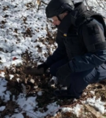 На Рівненщині піротехніки знищили боєприпаси часів Другої світової війни