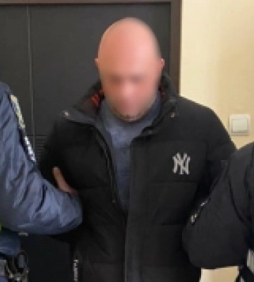 Поліція Великого Березного припинила діяльність двох наркоторговців