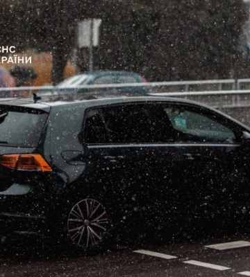ДСНС попередила про ожеледицю в низці регіонів 30 листопада: температура повітря знижується