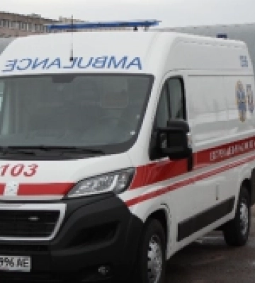 У Рівному автомобілі швидкої допомоги хочуть виставити на аукціон, щоб потім передати військовим